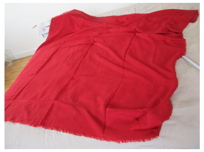 Yves Saint Laurent Stola in seta e cashmere. Rosso - vista 4