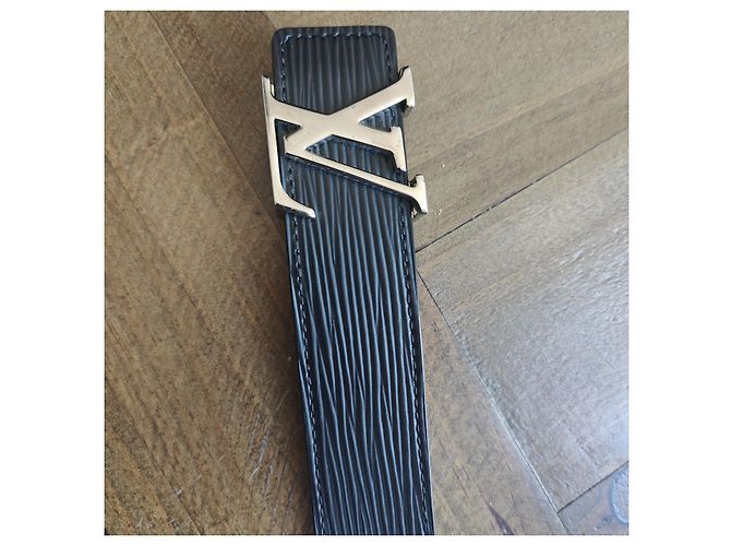 Louis Vuitton Gürtel aus schwarzem Leder - Ansicht 3