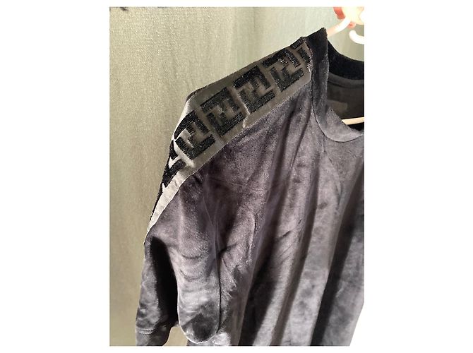 Fendi T-Shirt mit Samteffekt Schwarz mit Monogramm - Ansicht 3