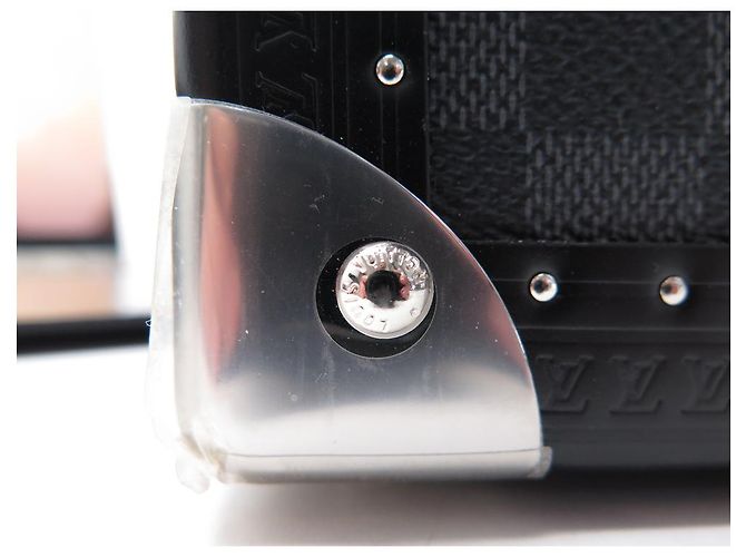 Neue Box 8 LOUIS VUITTON N UHREN48226 UHRENBOX AUS CHECKER-GRAPHIT Anthrazitgrau - Ansicht 26