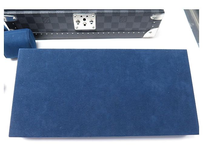 Neue Box 8 LOUIS VUITTON N UHREN48226 UHRENBOX AUS CHECKER-GRAPHIT Anthrazitgrau - Ansicht 39