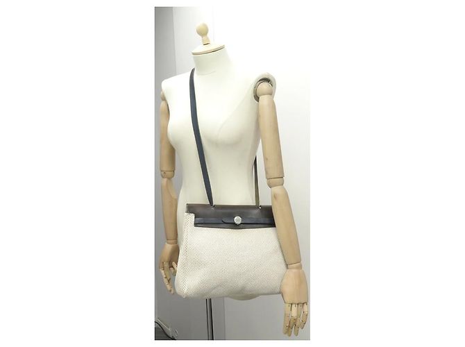 Herbag Hermès BORSA A MANO HERMES 30 BORSA A MANO IN TELA E PELLE BEIGE A TRACOLLA - vista 5
