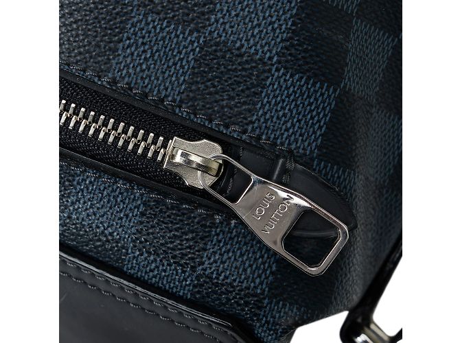 Borsa a tracolla Louis Vuitton Damier Cobalt Greenwich Messenger blu - vista 12
