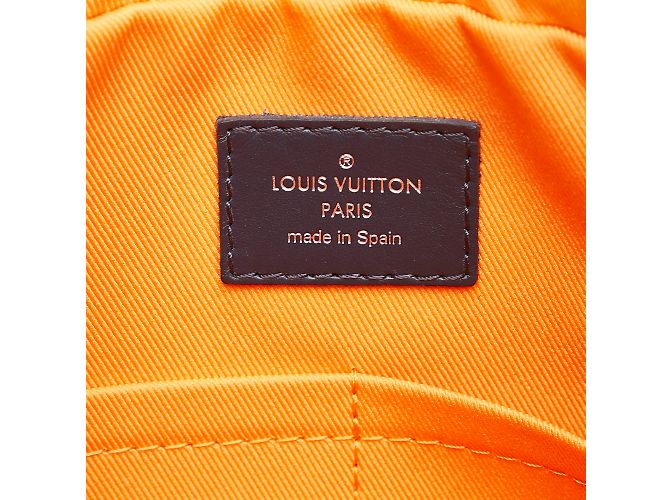 Borsa a tracolla Louis Vuitton Monogram Satellite Alpha Messenger grigia - vista 6