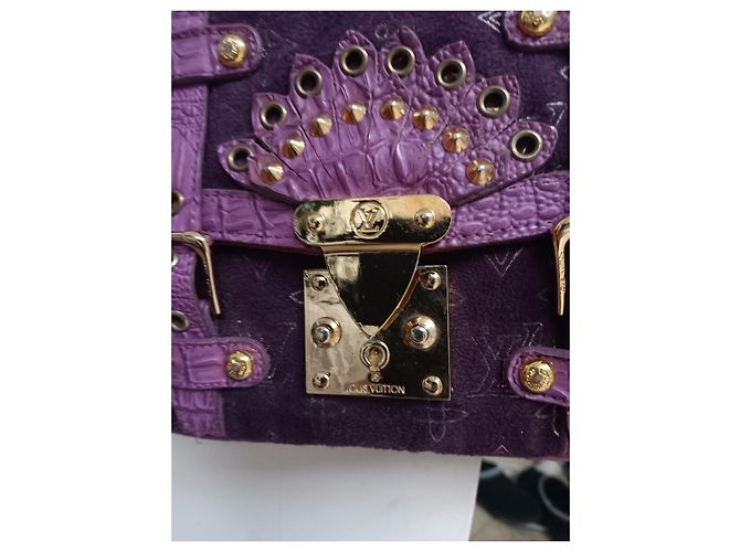 Louis Vuitton Purses, wallets, cases Purple - view 4