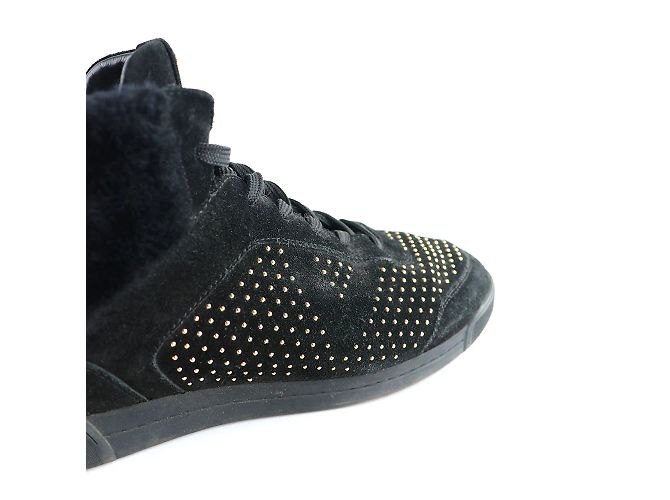 LOUIS VUITTON - Sneakers alte in camoscio e lana nera (T38) Nero - vista 5