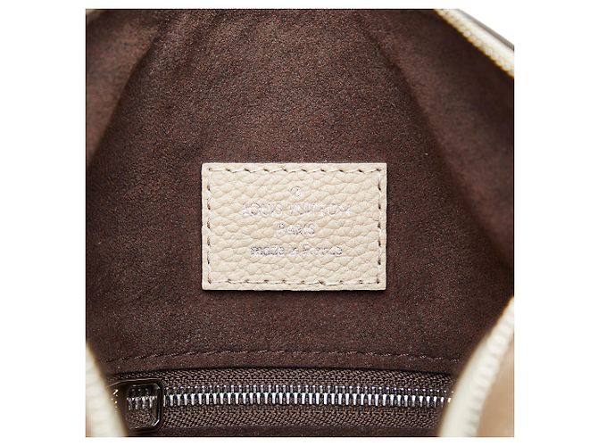 Taupefarbene BB-Tasche mit Louis Vuitton-Monogramm Mahina Babylone Chain - Ansicht 6