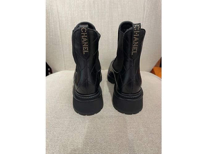 CHANEL Botines T.UE 38.5 Cuero Negro - vista 5