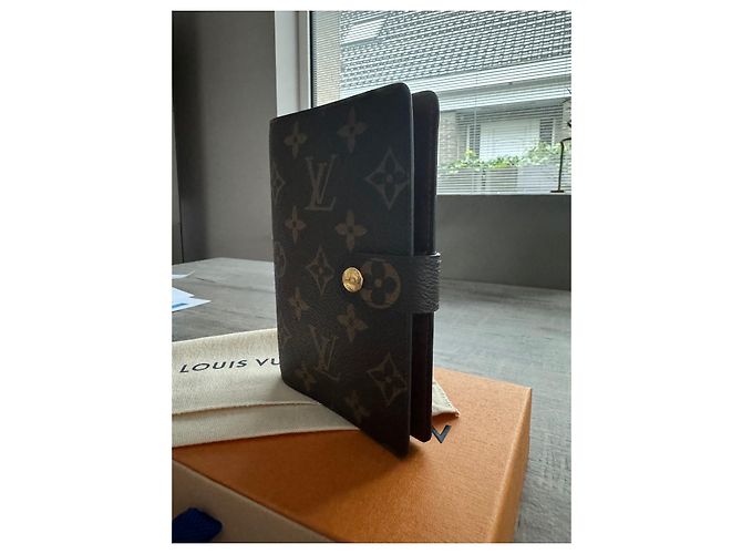 Louis Vuitton Funda de Agenda PM Monogram - vista 3