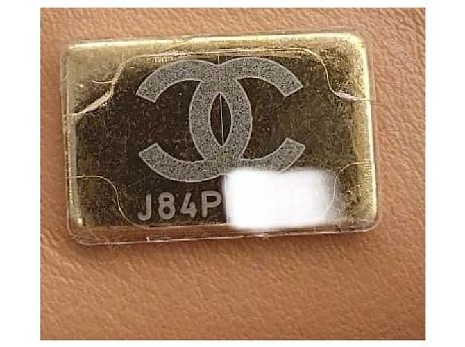 Bolsa Chanel de couro acolchoado cor camelo - vista 9
