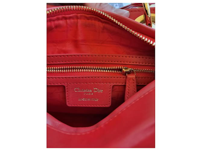 Christian Dior Lady Dior rosso e oro - vista 4