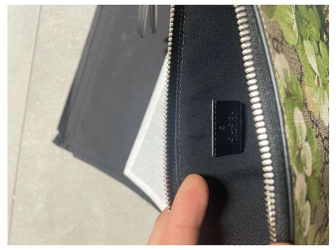 Pochette con zip Gucci GG Supreme Blooms Beige - vista 5