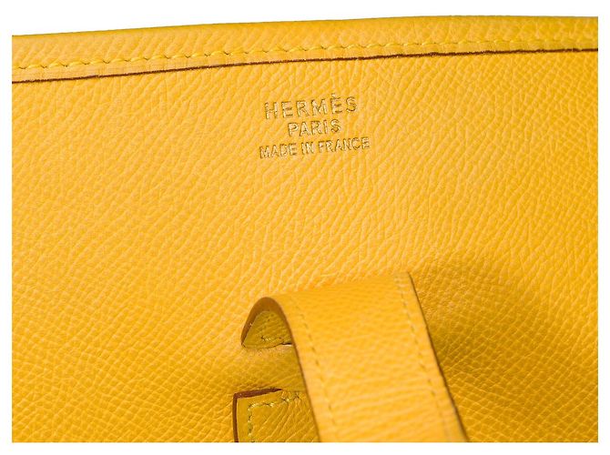 Hermès Sac HERMES Evelyne en Cuir Jaune - 101589 - vue 6