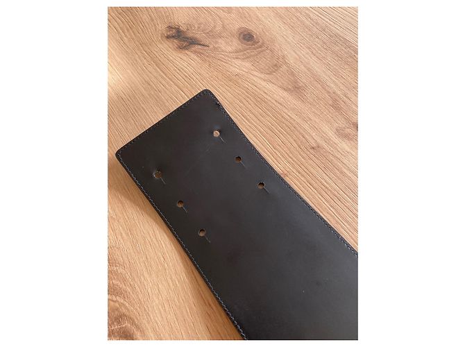 Saint Laurent Gürtel aus schwarzem Leder 80cm - Ansicht 8