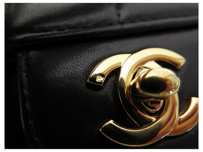 BORSA A MANO CHANEL EAST WEST CHOCOLATE BAR IN PELLE TRAPUNTATA NERA Nero - vista 5