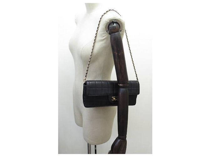 BORSA A MANO CHANEL EAST WEST CHOCOLATE BAR IN PELLE TRAPUNTATA NERA Nero - vista 6