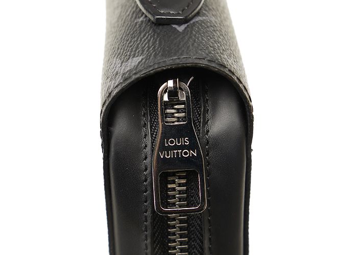 LOUIS VUITTON Small bags, wallets & cases Zippy XL Black - view 9