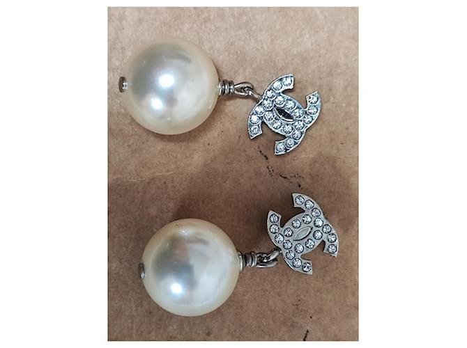Orecchini Chanel con strass e perla pendente Grigio antracite - vista 4