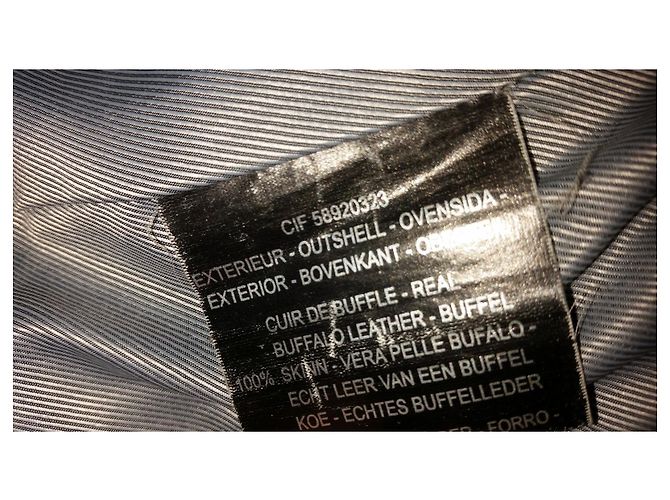 Redskins Bikerjacke aus schwarzem Büffelleder - Ansicht 6