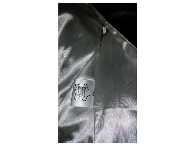 Ebène by Assuline Bikerjacke aus schwarzem Lammleder - Ansicht 6
