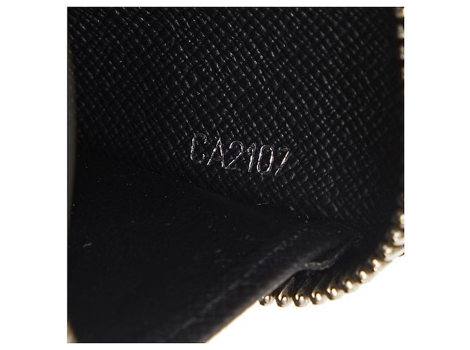 Zippy Cartera larga con cremallera negra Epi de Louis Vuitton Negro - vista 8