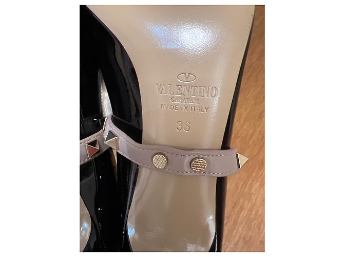 Décolleté Rockstud Valentino Garavani con cinturino caviglia vernice nera - vista 8