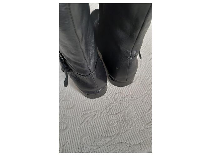 Botas Biker Bottega Veneta de piel negra Negro - vista 3