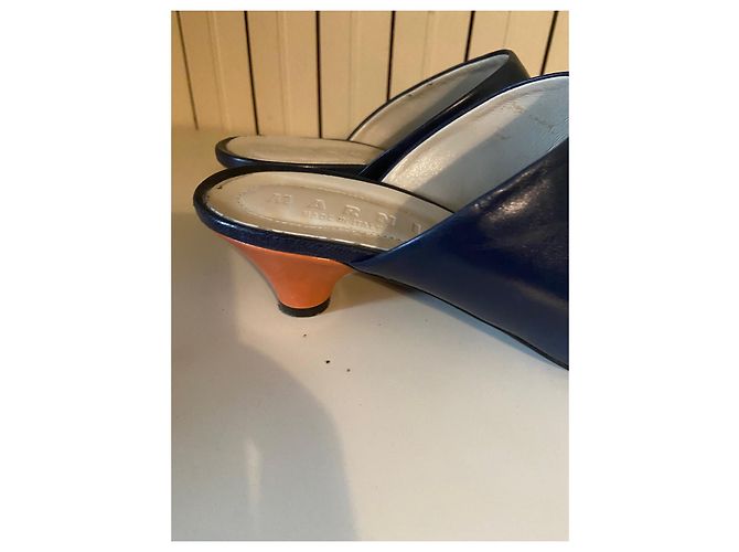 Mules Marni in pelle blu navy - vista 6
