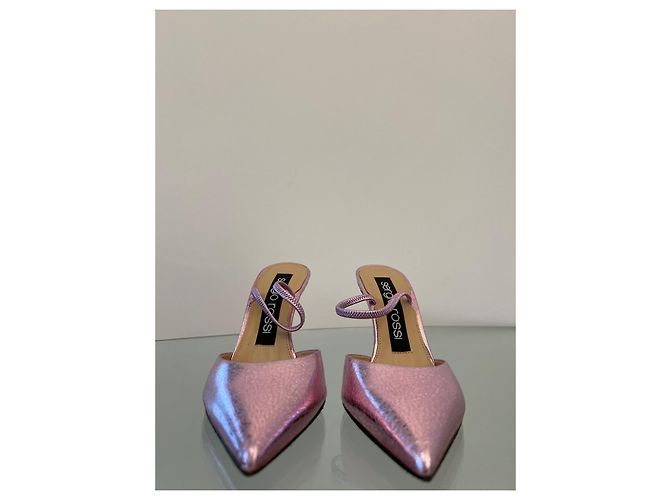 Sergio Rossi Godiva Slingbacks en cuir martelé rose clair - vue 6