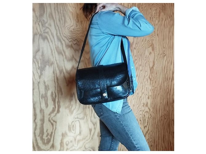 Borsa Hermès Nouméa in pelle esotica Nero - vista 15