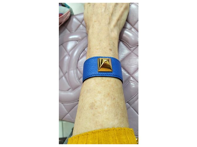 Bracciale Hermès Medor in pelle blu - vista 2