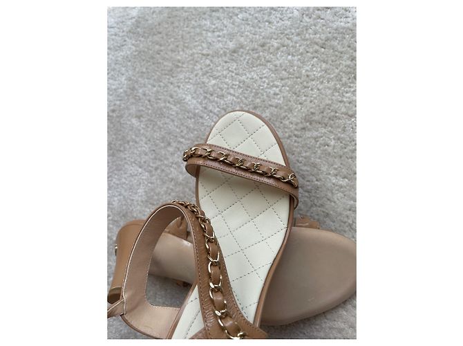 Sandali con tacco Chanel Catena Beige Pelle 36.5 - vista 5