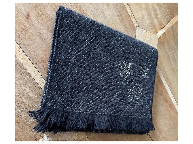 Sciarpa o stola 100% Chanel in cashmere Nero Grigio antracite - vista 10