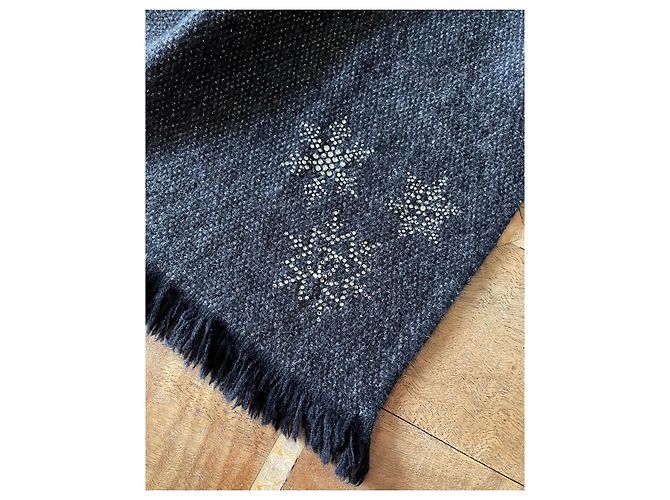 Sciarpa o stola 100% Chanel in cashmere Nero Grigio antracite - vista 6