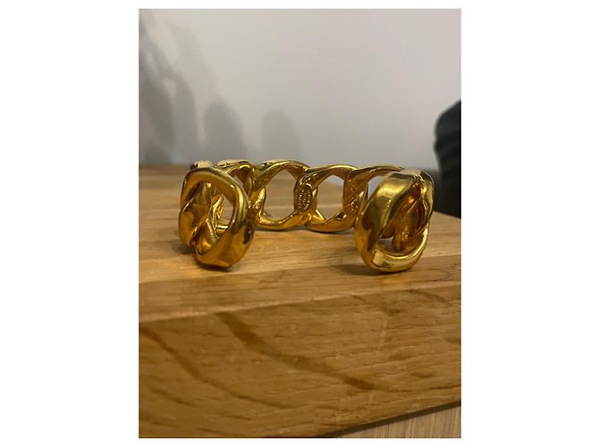 Bracciale Chanel a Manchette con Grandi Maglie Oro D'oro - vista 2