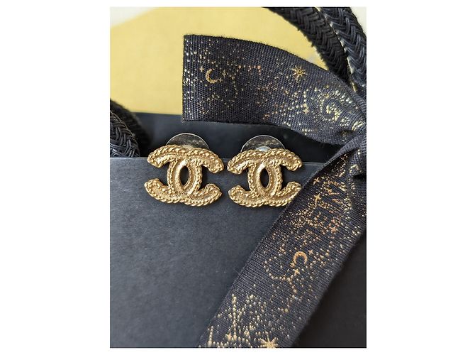 Chanel CC 12P logo XL Scatole per set di orecchini e collane GHW tono giallo - vista 17