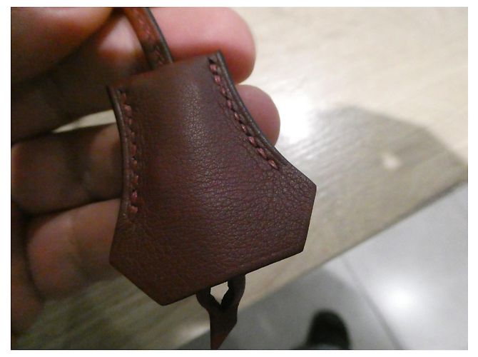 clochette , cerniera per nuovo lucchetto Hermès per borsa, scatola e sacchetto per la polvere Hermès Rosso - vista 3