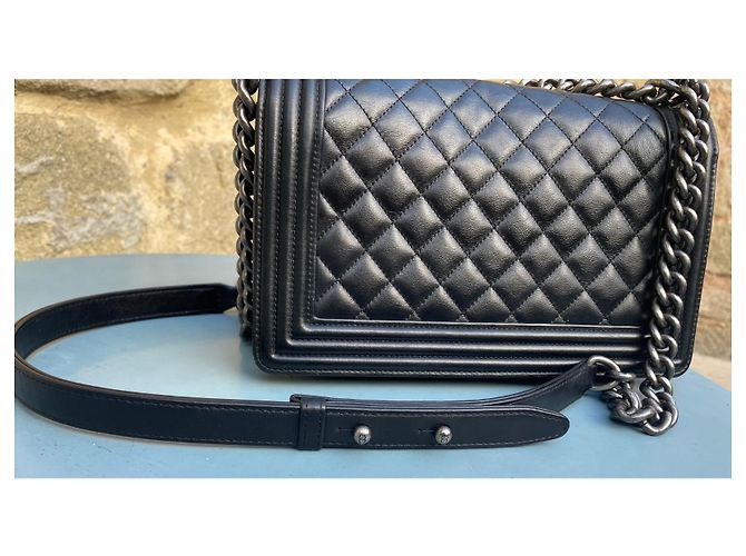 Borsa a mano Chanel Boy in pelle nera Nero - vista 6