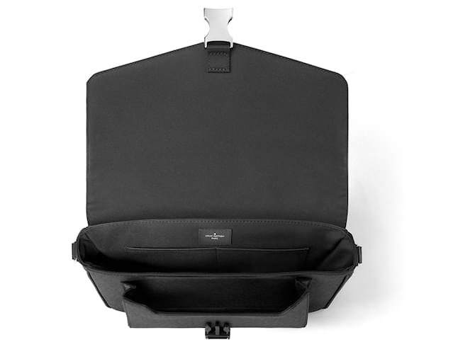 Louis Vuitton LV Messenger Taigarama Nero - vista 3