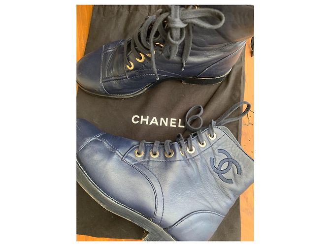 Chanel lace-up leather ankle boot 37 Navy blue - view 2