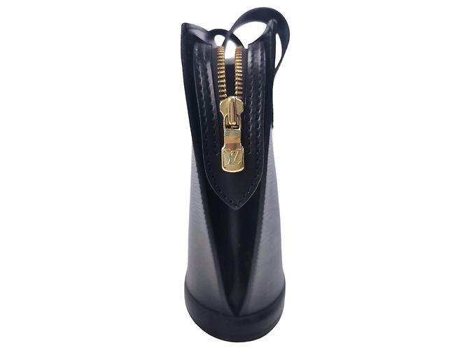 Louis Vuitton Saint Jacques PM Nero Epi - vista 4
