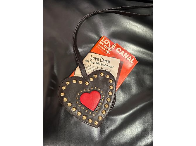 90Borsa a cuore borchiata Moschino da s Nero - vista 2