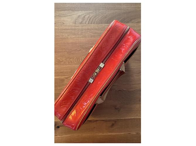 Louis Vuitton Sutton-Modell Rot - Ansicht 2