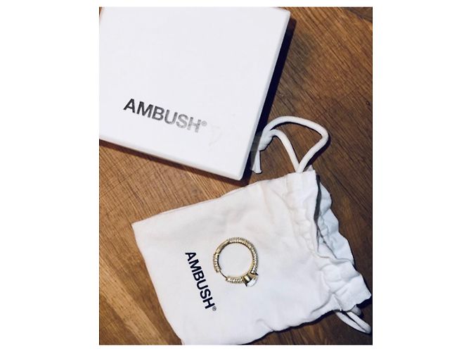 Autre Marque Ambush Orecchino Money in argento e strass oro Gold hardware - vista 2