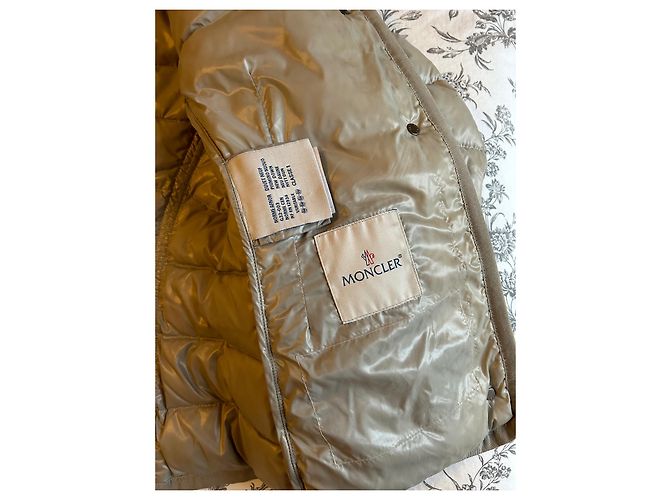 Jaqueta Moncler acolchoada com pele bege - vista 4
