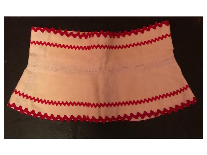 Yves Saint Laurent Collezione di balletti russi - opera Rosso Beige - vista 3