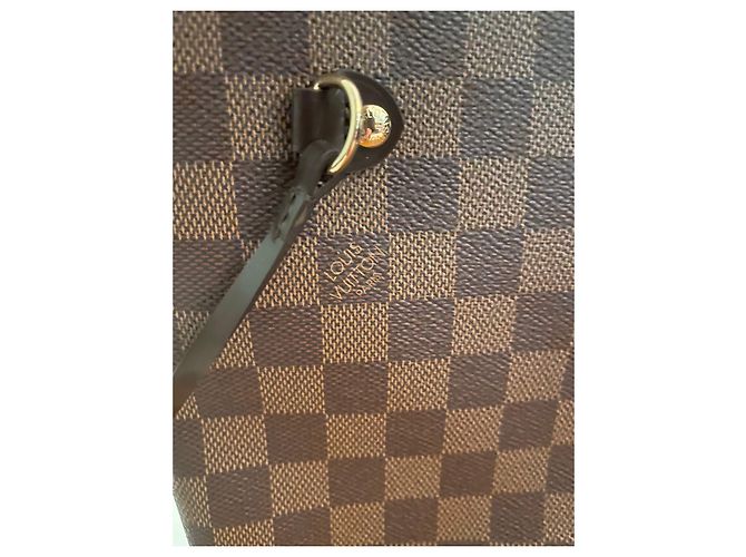 Louis Vuitton Neverfull MM Marron - vue 9