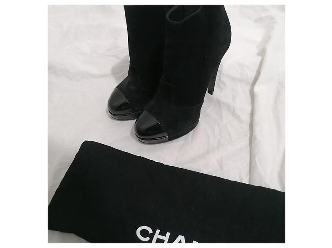 Cambon Stivaletti Chanel neri in scamosciato e vernice Nero - vista 4