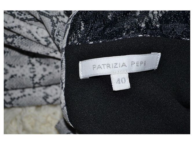 Langer Patrizia Pepe Pullover mit Spitzendetails Mehrfarben - Ansicht 4