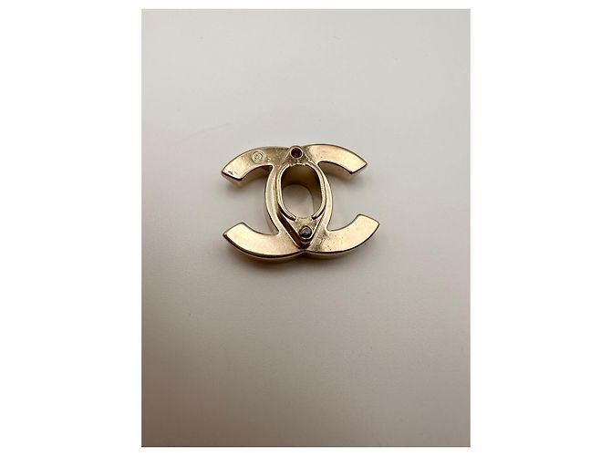 Originaler CHANEL CC-Drehverschluss Golden - Ansicht 3